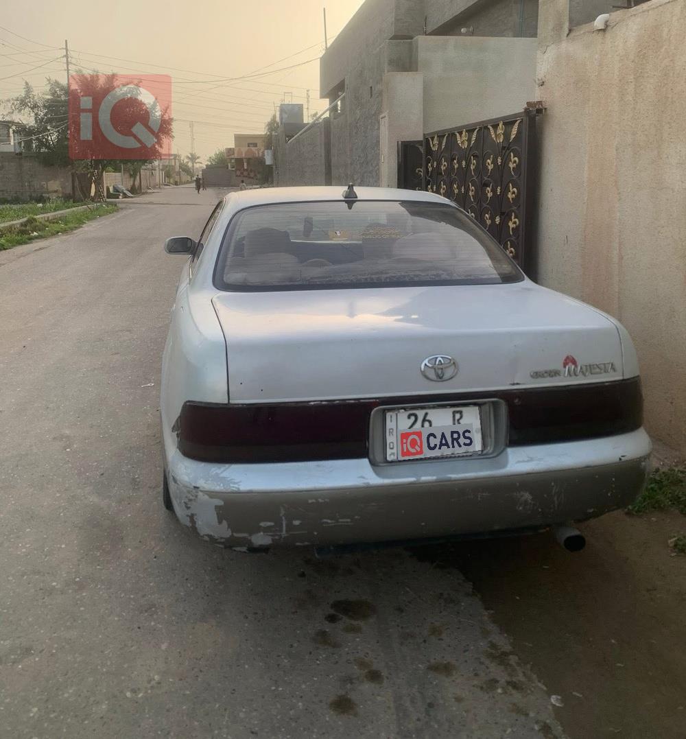 تويوتا كراون